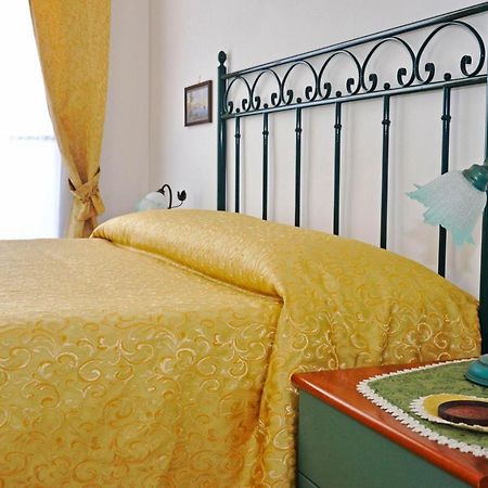 Bed & Breakfast A Castel Capuano Napoli Ngoại thất bức ảnh