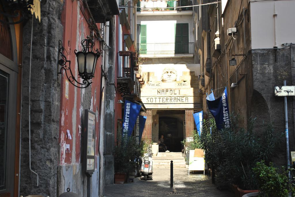 Bed & Breakfast A Castel Capuano Napoli Ngoại thất bức ảnh