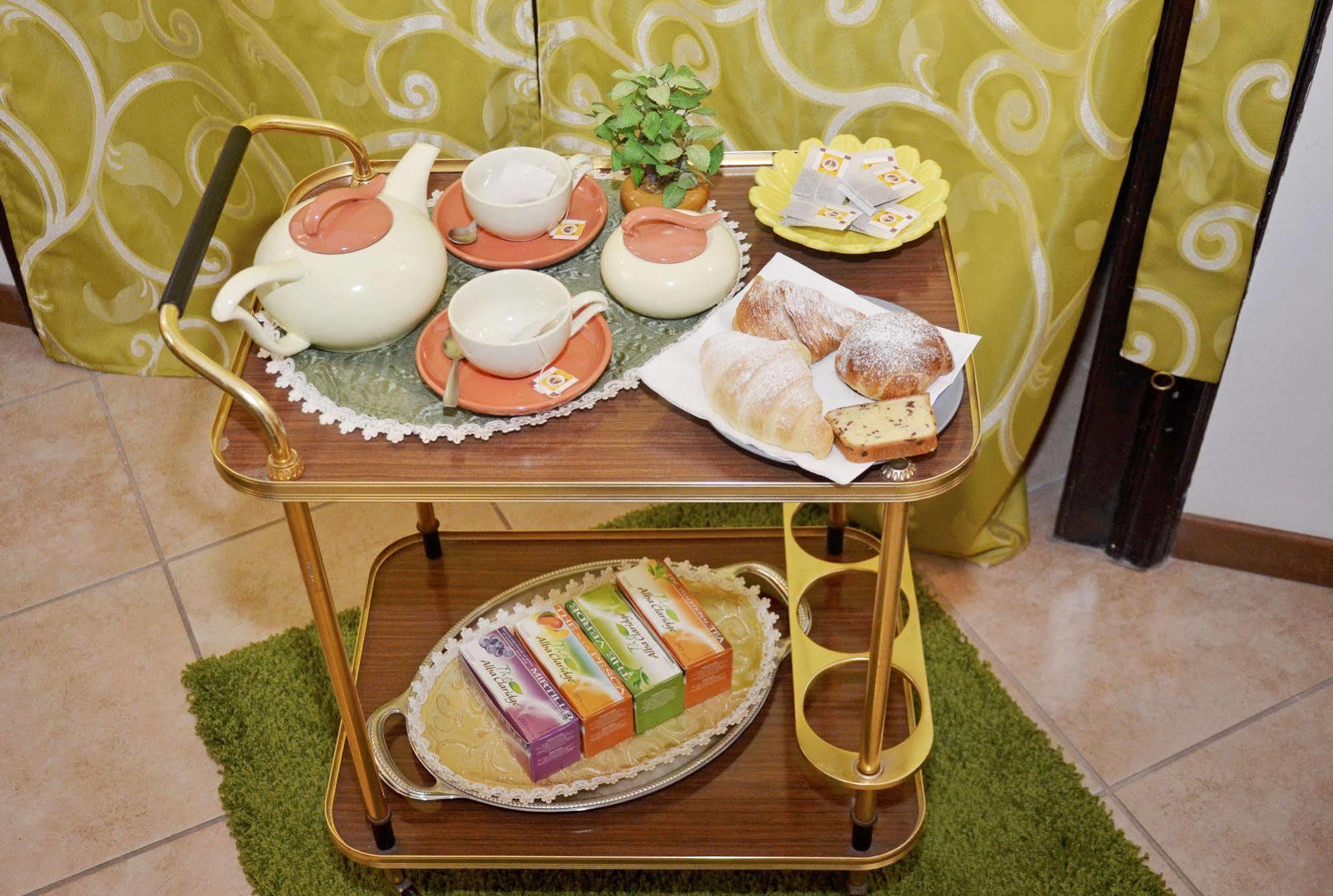 Bed & Breakfast A Castel Capuano Napoli Ngoại thất bức ảnh