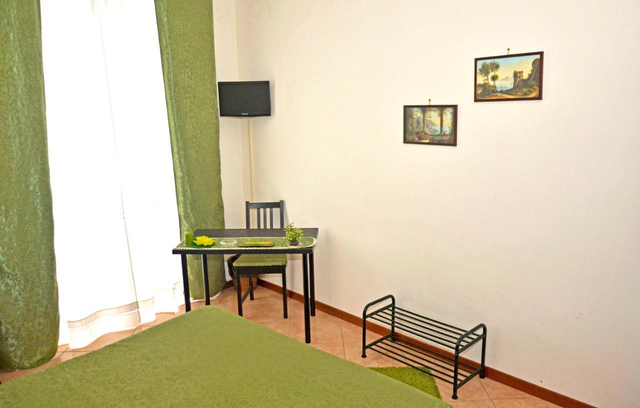 Bed & Breakfast A Castel Capuano Napoli Ngoại thất bức ảnh