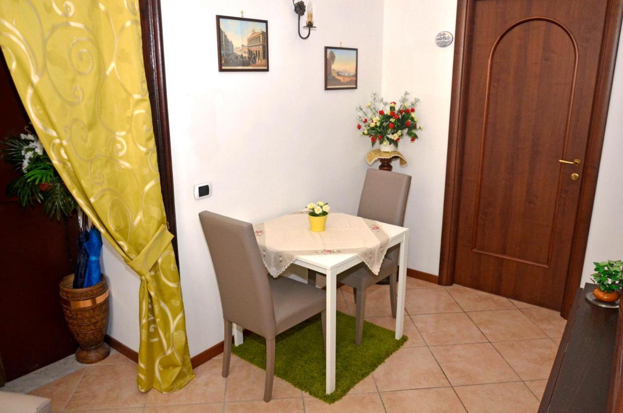 Bed & Breakfast A Castel Capuano Napoli Ngoại thất bức ảnh